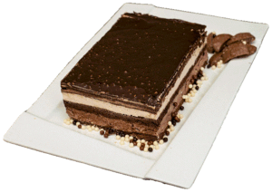 CZARNA DAMA - Ciemny biszkopt z kremem o smaku nutelli oraz kremem śmietankowo-czekoladowym na bazie whisky oblany czekoladą z orzeszkami.