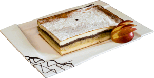 KOSTKA SEROWO JABŁKOWA - Jasny biszkopt przełożony masą serową i jabłkami.