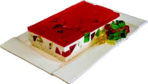 ŚMIETANOWIEC - Jasny biszkopt z kawałkami kolorowych galaretek w warstwie śmietanowej.